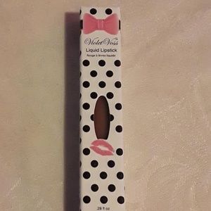 Violet Voss Lipstick in Relevant